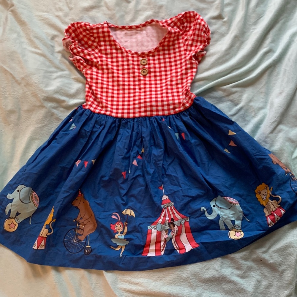 Eleanor rose circus dress 7-8